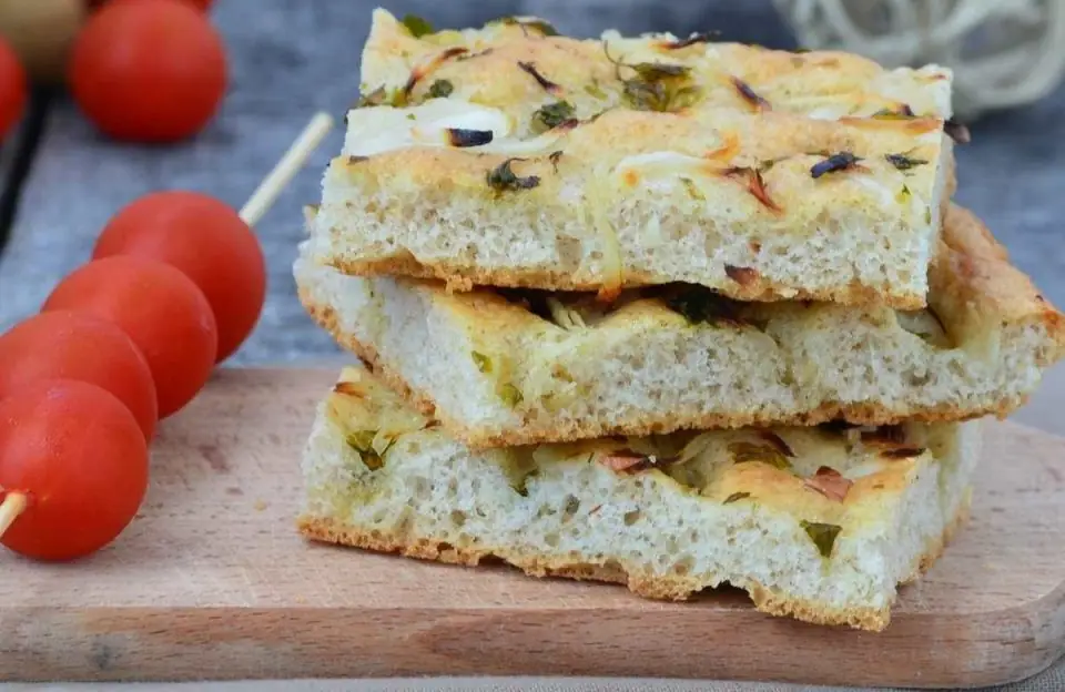 Homemade Onion Focaccia Recipe