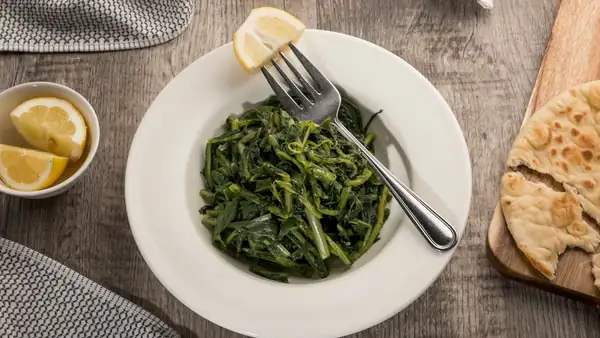 Frozen Spinach in a Pan: Tips for Making It More Flavorful