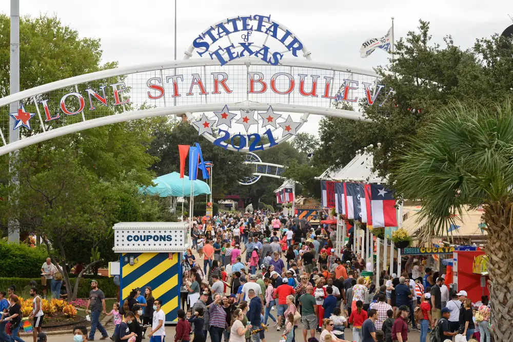 Deep Fried Buc-ee’s and Chicharron Nachos: The State Fair’s Big Tex Semi-Finalists Are Buck Wild