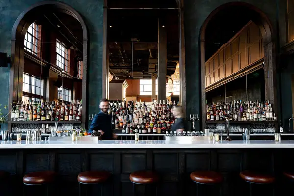 Reservation Apps Have Come for the Cocktail Bar