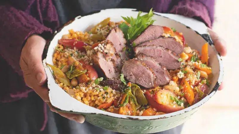 Goose breast with bulgur and vegetables