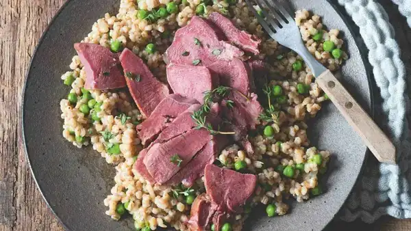Pork tongue with pea porridge