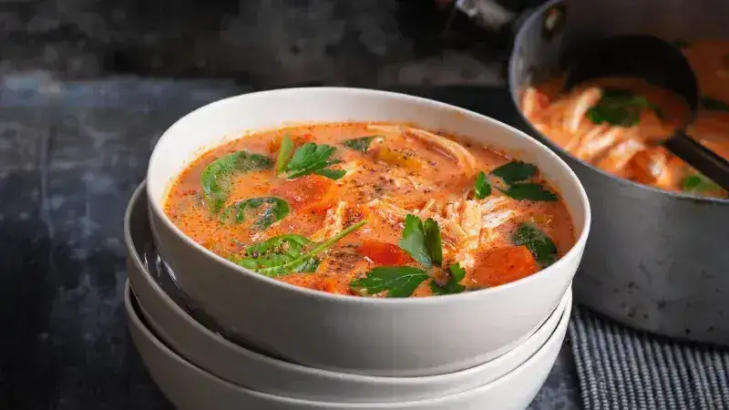 Vegetable soup with chicken