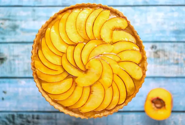 Fresh Peach Tart w/ Creamy Peach Filling & Walnut Crust
