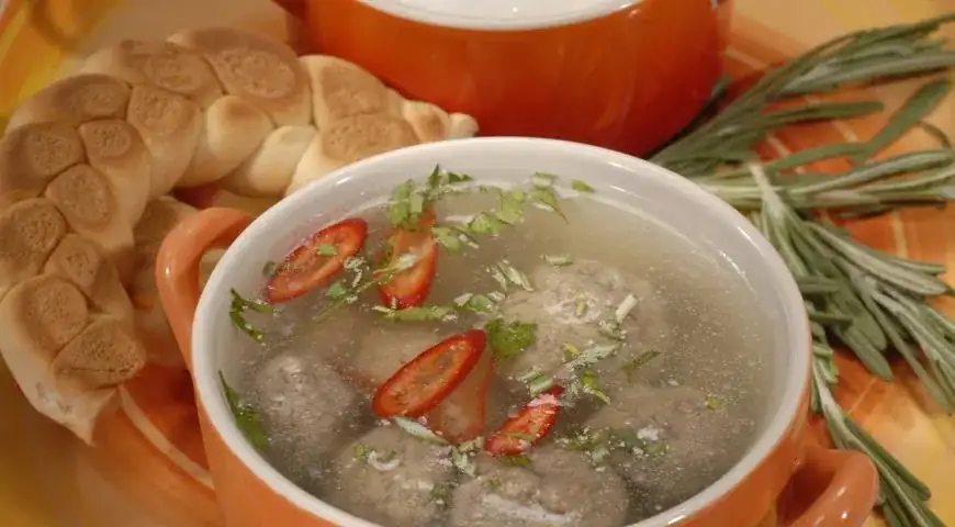 Liver dumpling soup