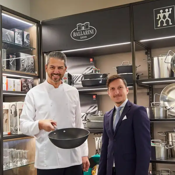 Meet up at Via della Spiga