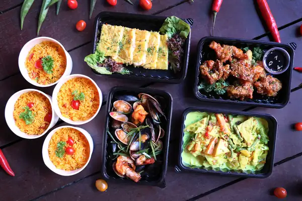 8 Restaurants With Delivery Deals Up To $15 Off The Total Bill For Your EOY Gatherings