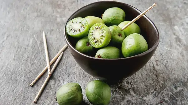 Nergi Berries Are A Rising Superfood You Should Keep On Your Radar