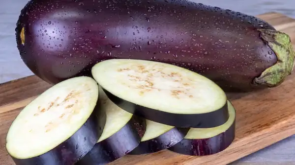 Why The Best Way To Freeze Eggplant Involves Salt