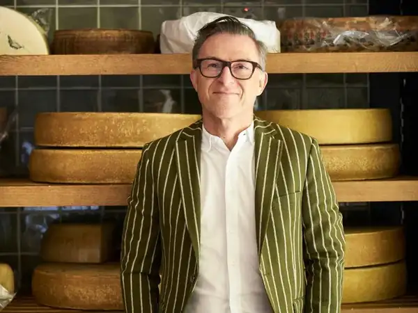 Jörg Reuter explains how he chooses products in his Berlin store