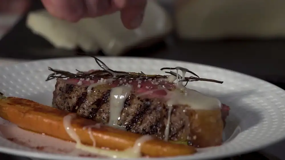 Digestible and delicious even in summer: all the curiosities about TALEGGIO DOP