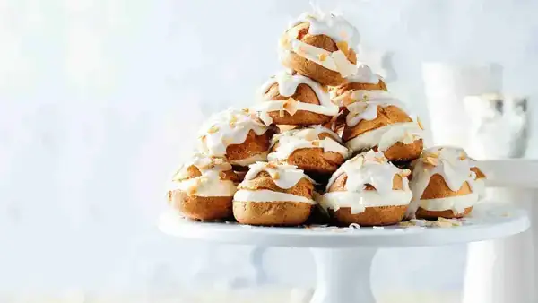 Tower of pinwheel “snowballs”