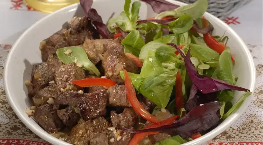 Beef liver in wine
