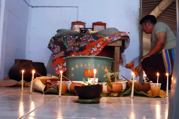 Between atol, uliche and guarapo: This is how the Month of the Souls is celebrated in Tabasco
