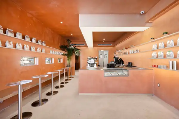 Leilō Coffee les da la bienvenida a Culver City