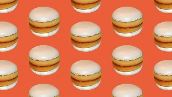 The ultimate meringue cake that went from bakeries to homes