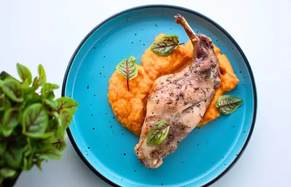 Oven Baked Rabbit Legs with Carrot Purée