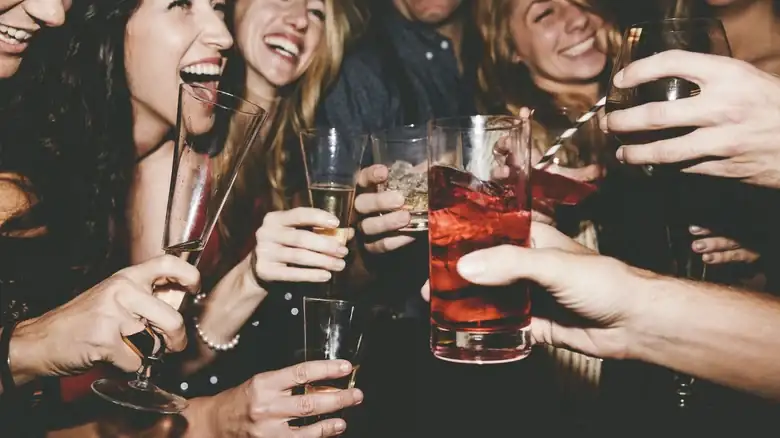 It's Easier Than You Think To Avoid Overspending At The Bar