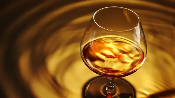 What's The Main Flavor In Amaretto?