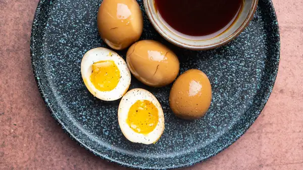 Making your own ramen eggs: soft-boiled eggs in soy sauce