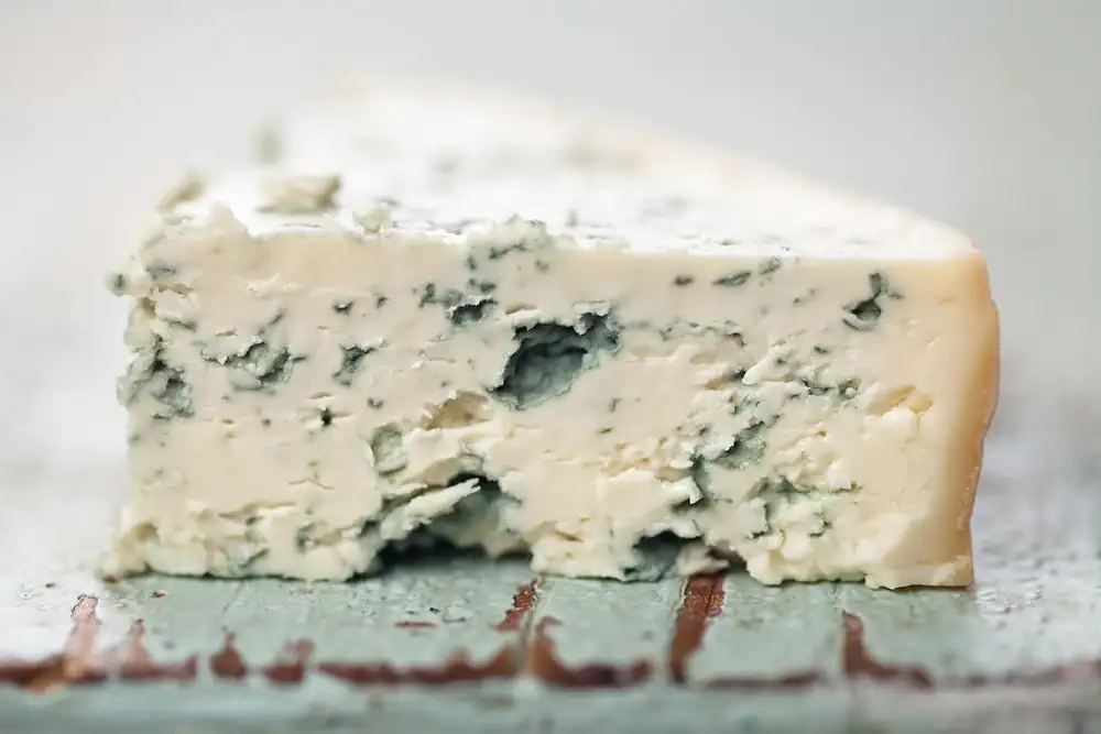 ¿A qué sabe el queso azul?