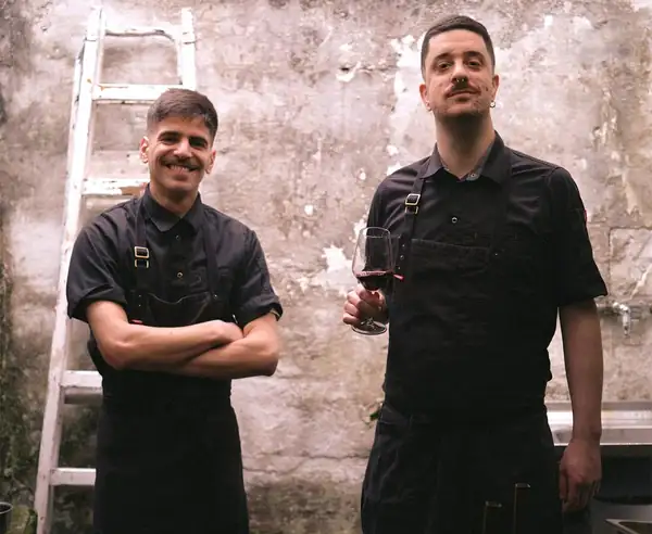 Masta, la taberna rebelde de Zarautz, que presenta a los chefs revelación de 2026