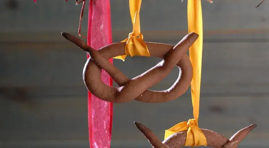Chocolate Pretzels