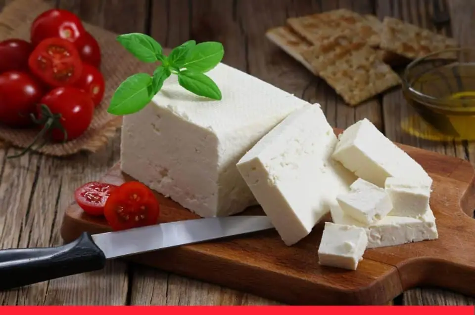 Todo sobre el queso Telemea (sabor, tipos, sustitutos)