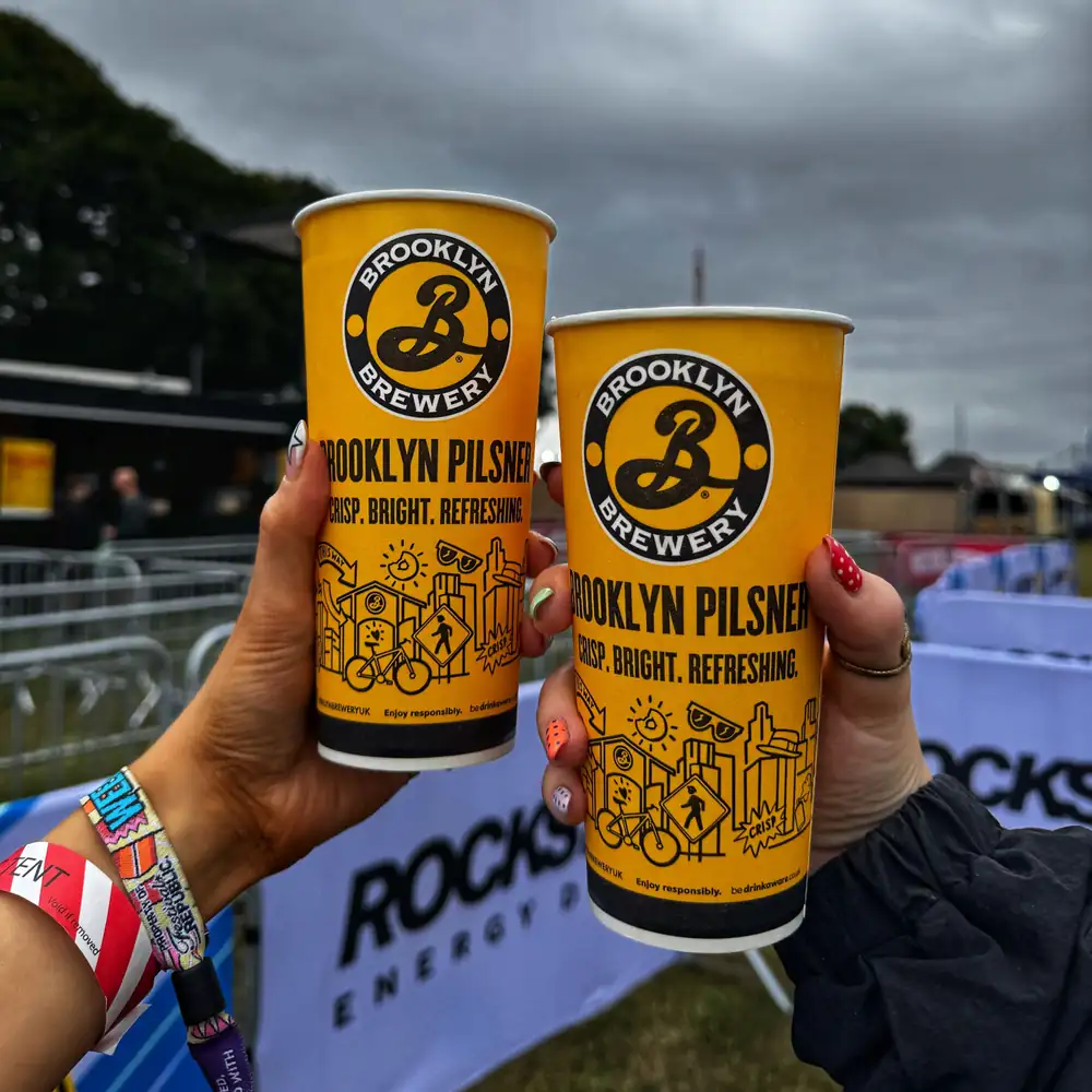 Festival de Leeds 2026: precios de bebidas (cerveza, sidra, vino, licores y más)