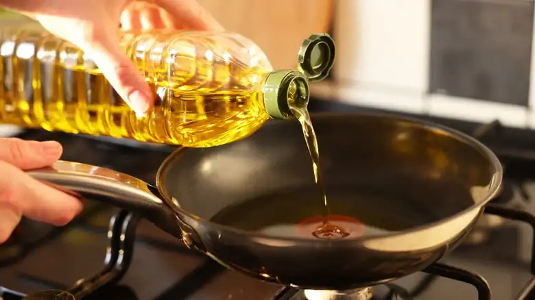 Cómo almacenar correctamente los aceites vegetales para prolongar su vida útil