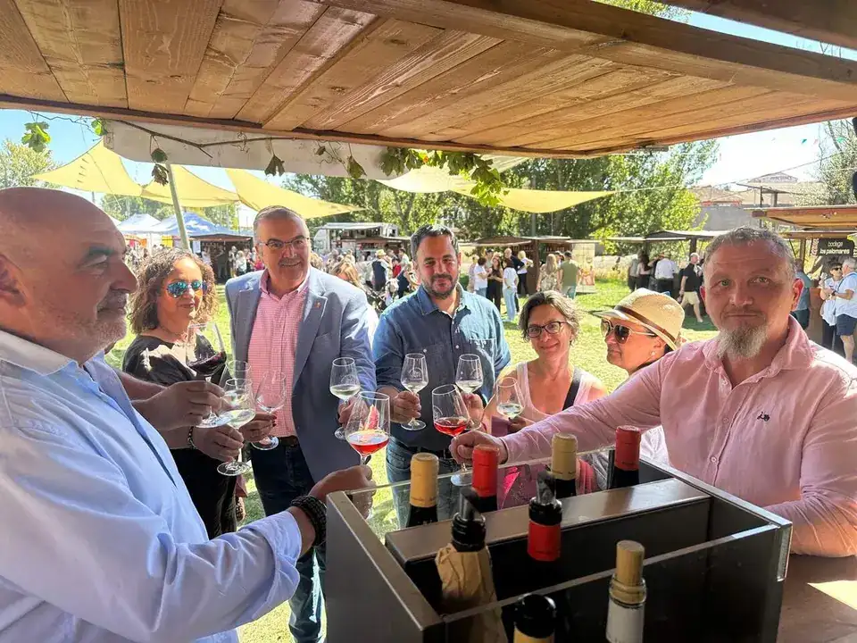 Valdevimbre da comienzo a su gran fin de semana de vendimia entre vino, bodegas y tradición