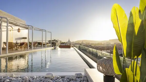 Restaurants with pools in Rome for summer 2026