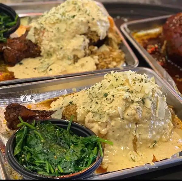 Turkey Leg Hut’s Fort Worth Pop-Up Was Absolute Chaos