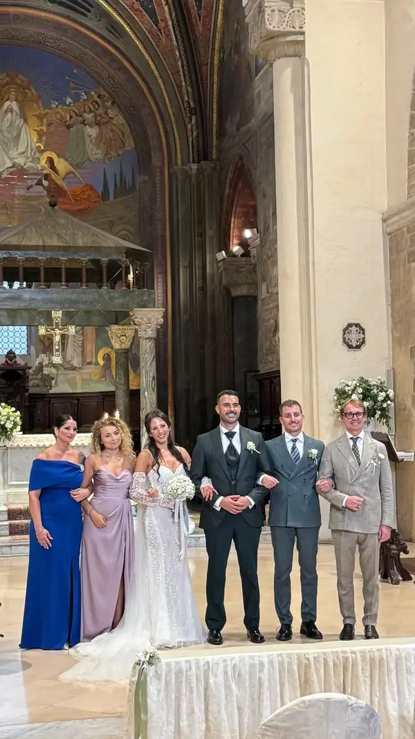 Davide Nanni se casa con Giulia Schirinzi en Nardò: una boda catedralicia para el “Chef Wild”