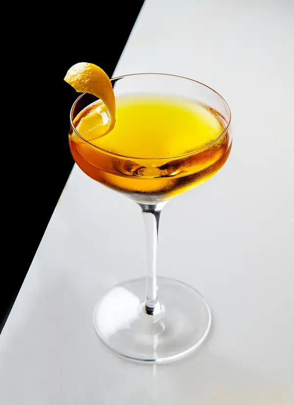 Saffron Freezer Martini Cocktail Recipe