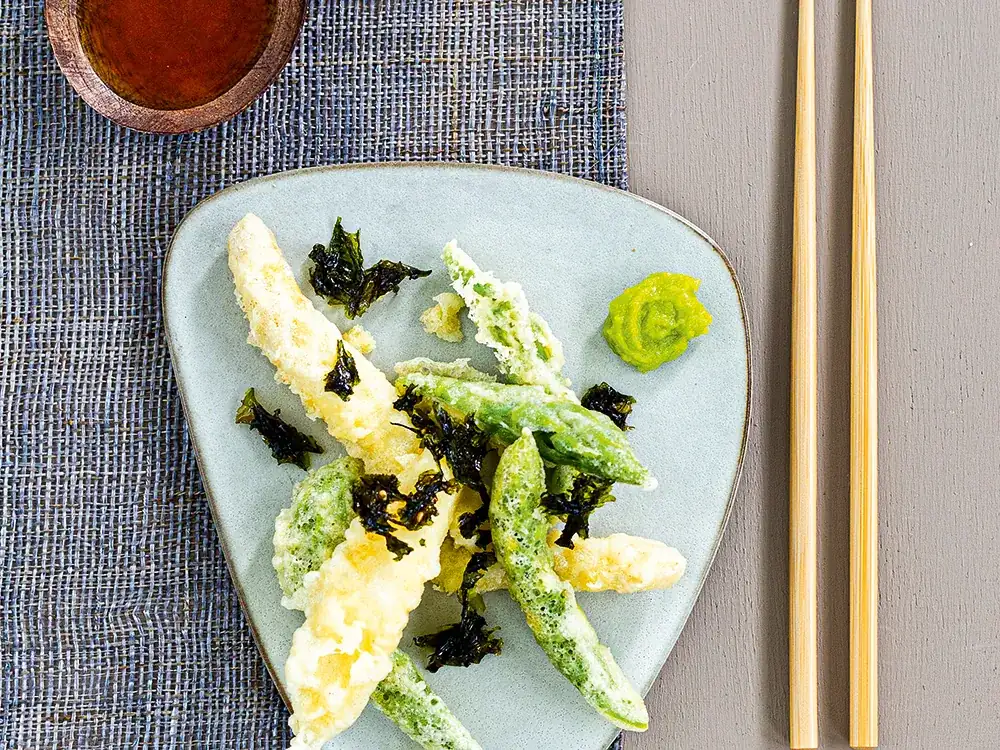Asparagus tempura with ponzu dip