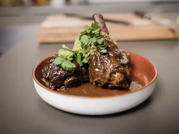 Video recipe: Lamb shank in oriental style