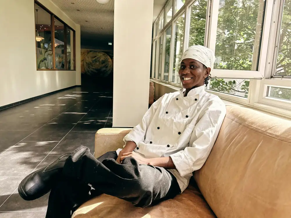 La “Chef del Año” de Namibia: En Alemania tendrá que empezar de cero como aprendiz