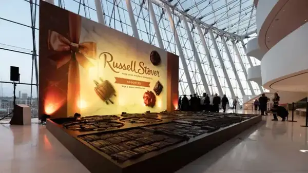 The Absolutely Ridiculous Size Of The World's Biggest Box Of Chocolate