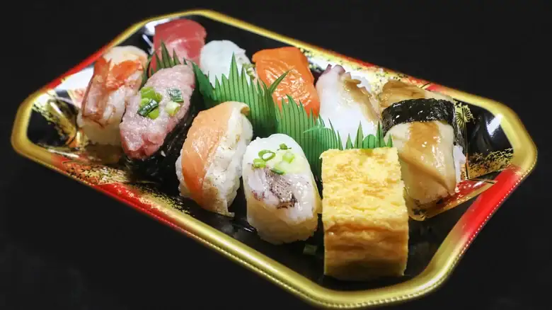 Why Is There Plastic Grass In Sushi, Anyway?