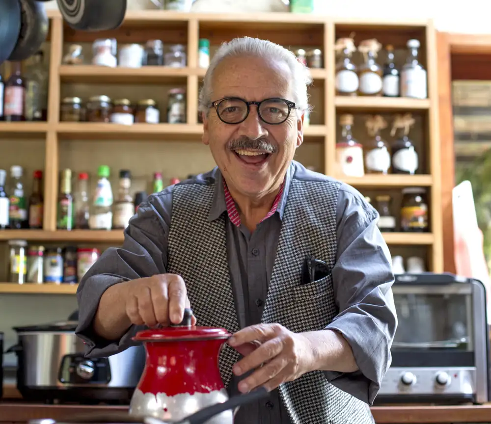 The delicious legacy of Julián Estrada Ochoa