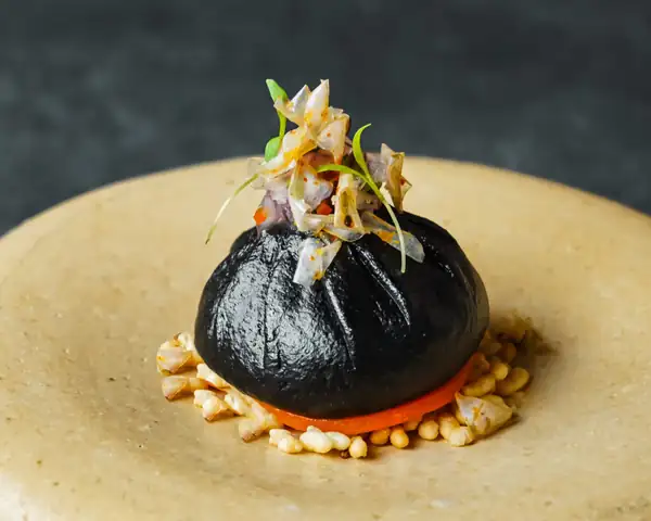 Karai de Mitsuharu, referente de la cocina nikkei en Santiago