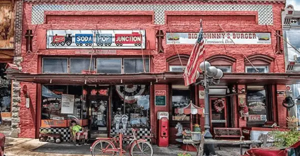 Order A Bowl Of White Beans And Cornbread At This Longtime Lynnville Country Store