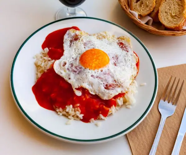 Arroz con Huevo Frito (Rice and Fried Egg)
