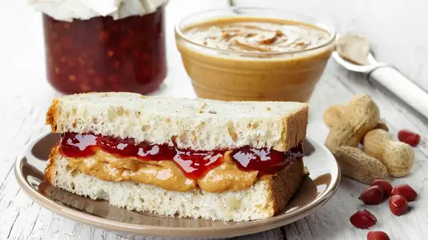 When PB&J Meets Alcohol: How To Turn Your Fave Childhood Snack Into A Boozy Drink