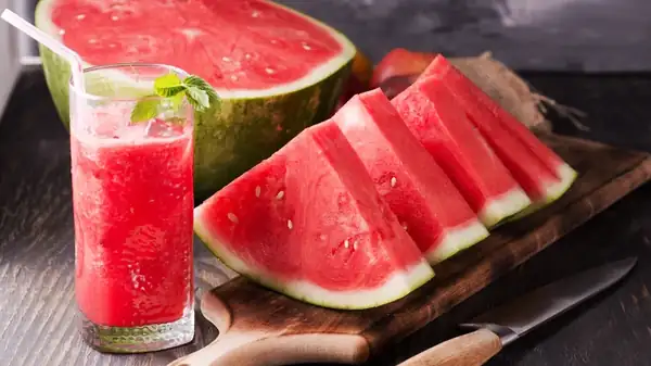 Here's What Happens If You Dehydrate Watermelon