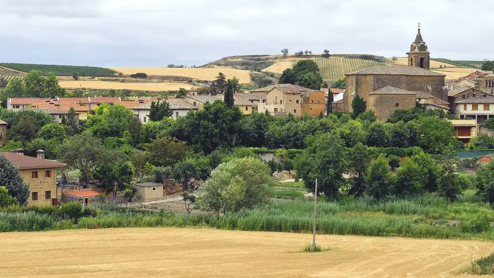 Un pequeño pueblo de La Rioja esconde una de las bodegas más antiguas de España bajo sus calles