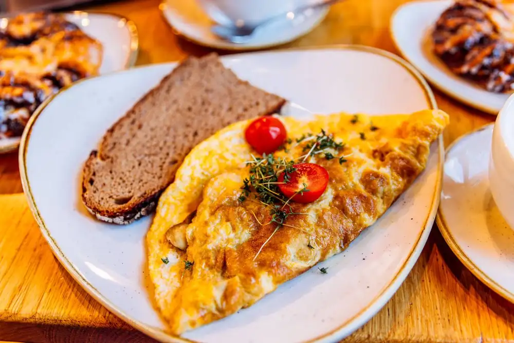 Receta infalible de tortilla de un chef con estrella Michelin para obtener resultados suaves y esponjosos