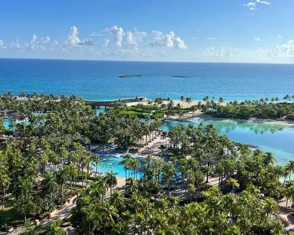 Rachael Ray, Tom Colicchio Joining Nassau Paradise Island Wine and Food Festival