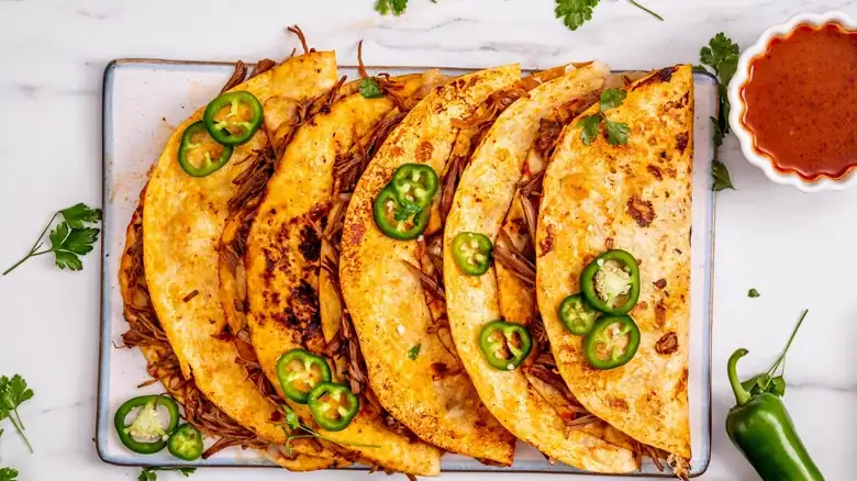 Give Leftover Mac And Cheese New Life With A Tex-Mex Inspired Spin